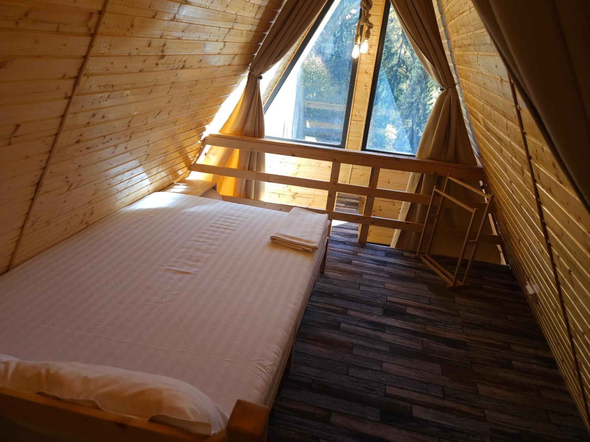 Altundeva La Munte Chalet *